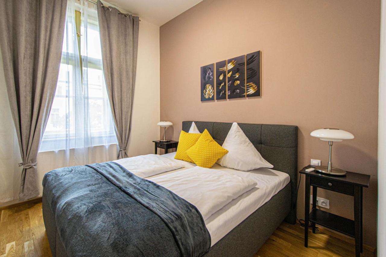 Stylish Apartment In Prague Best Gastronomic Area Buitenkant foto